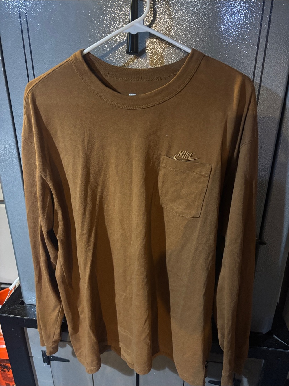 Nike Men’s Long Sleeve Pocket Tee - Brown
